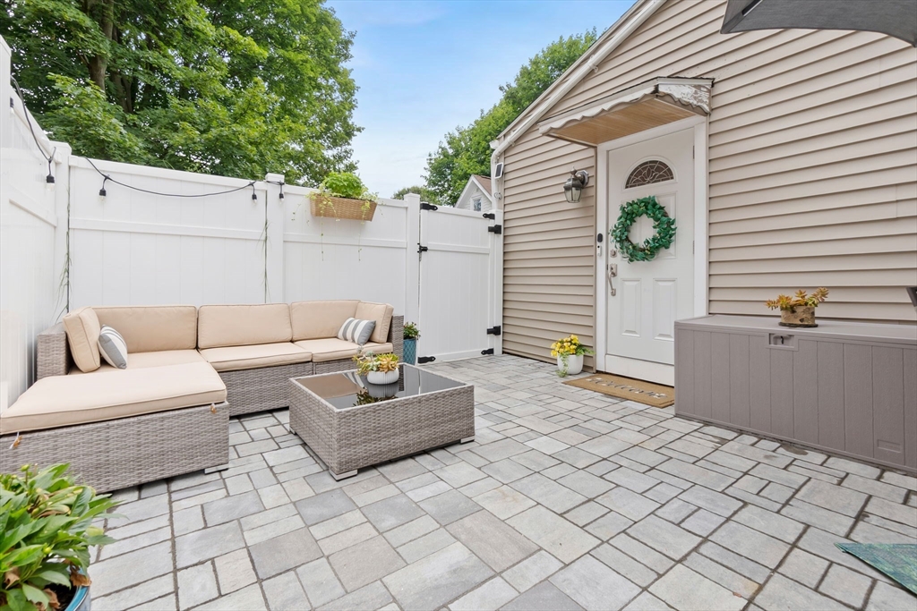 property viewer photo 1