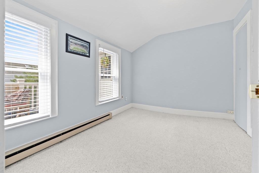 property viewer photo 12