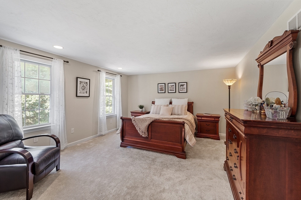 property viewer photo 22