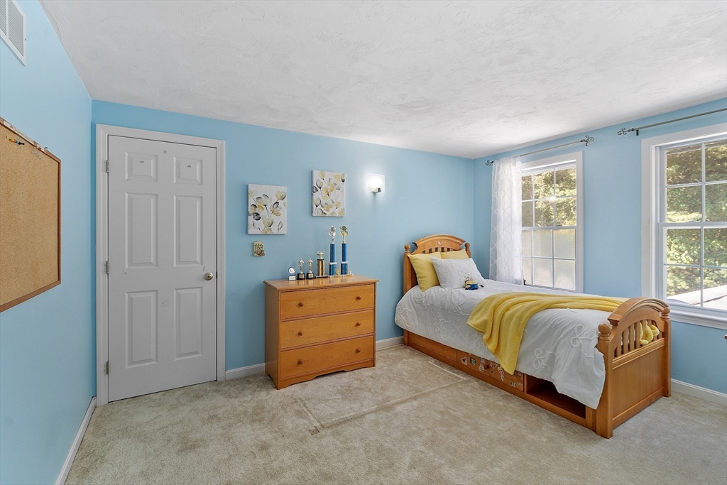 property viewer photo 25