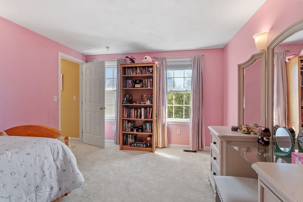 property viewer photo 28