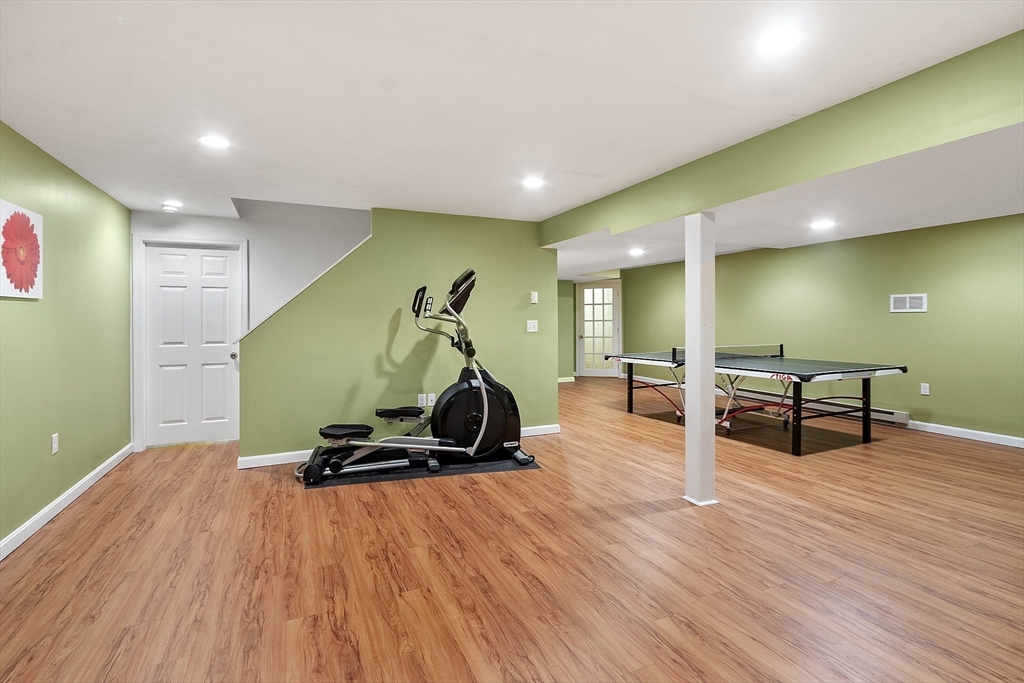 property viewer photo 33