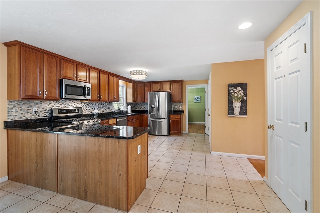 property viewer photo 5