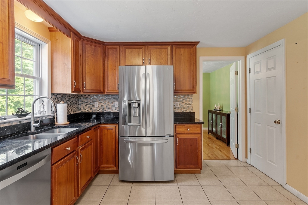 property viewer photo 6