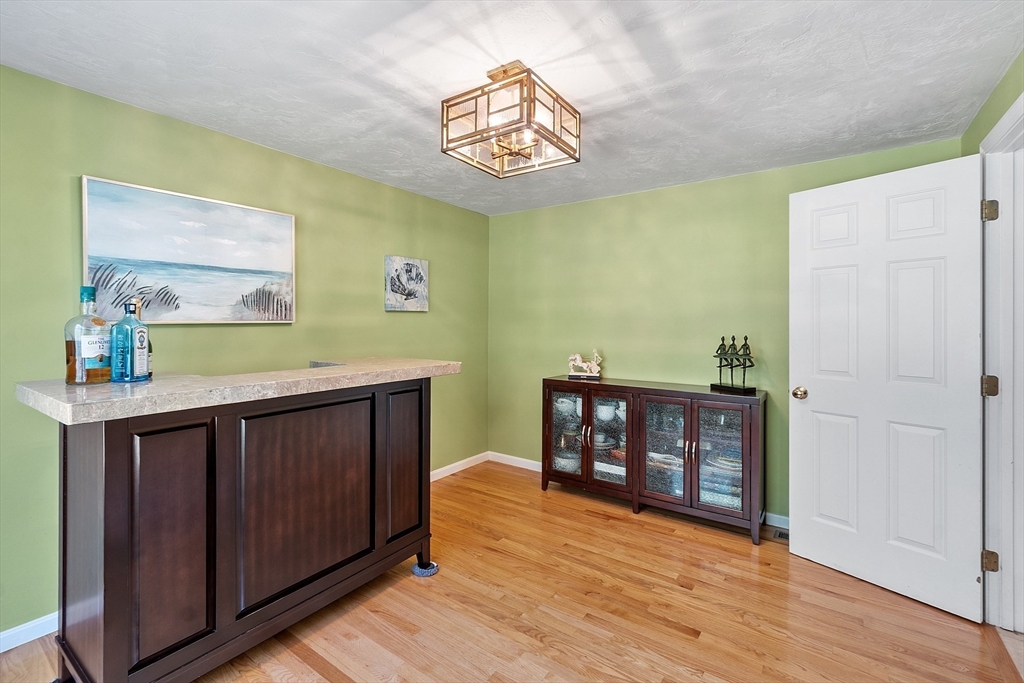 property viewer photo 8