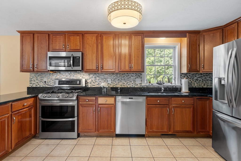 property viewer photo 9