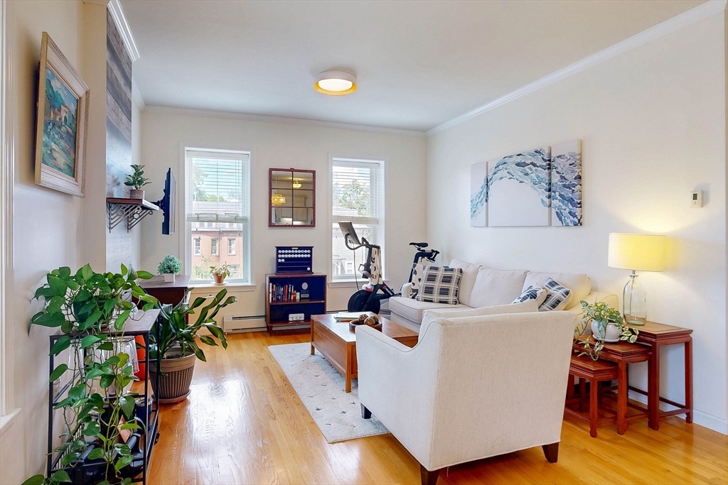 property viewer photo 1