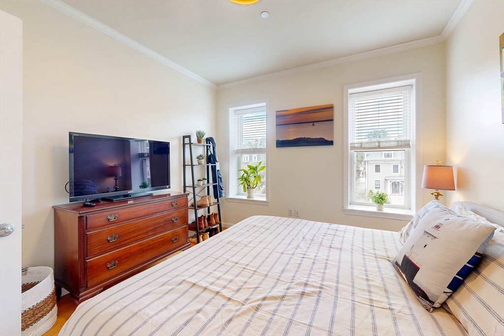 property viewer photo 12