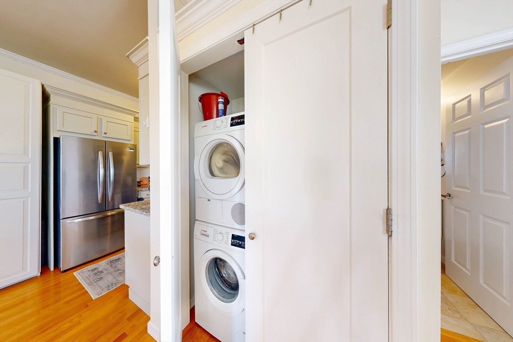 property viewer photo 13