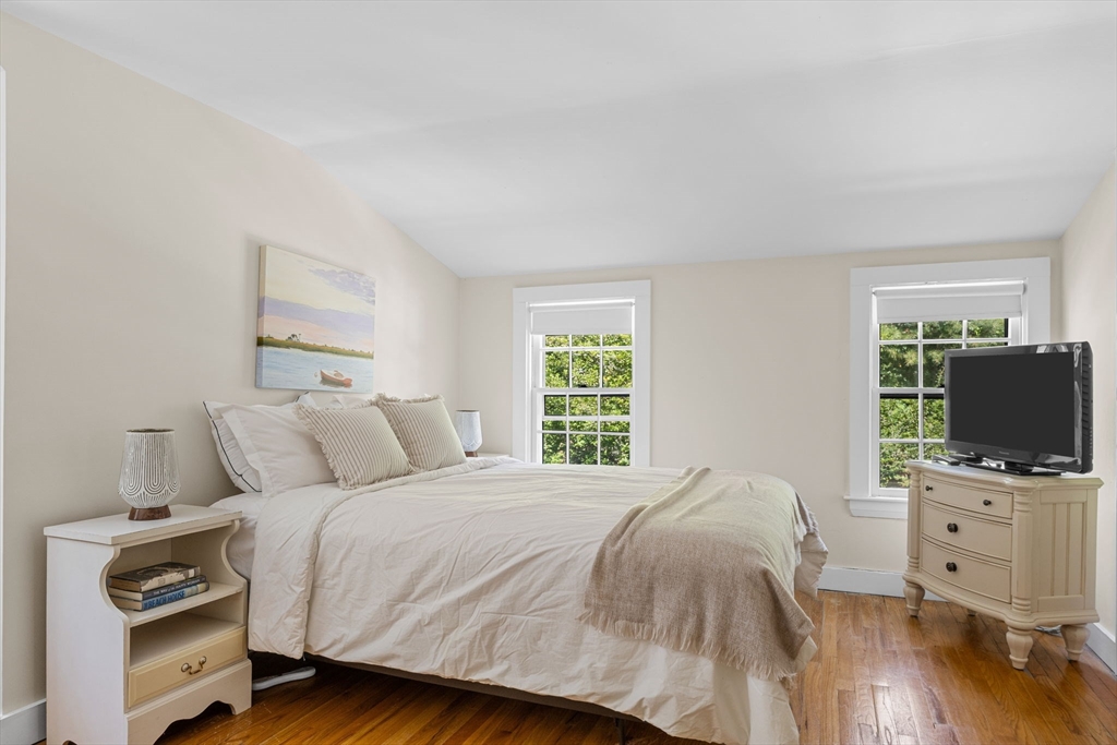 property viewer photo 19