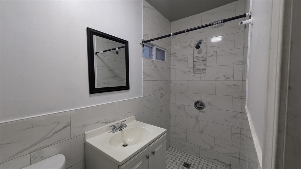 property viewer photo 22