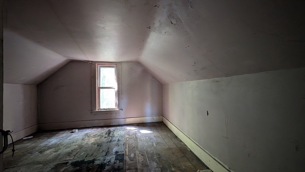 property viewer photo 37