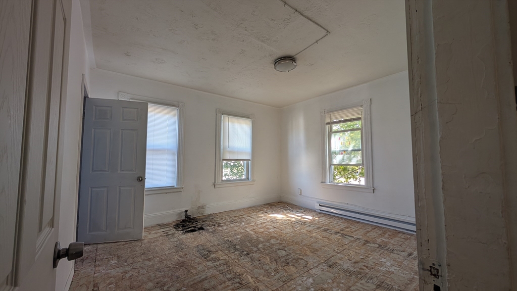 property viewer photo 40