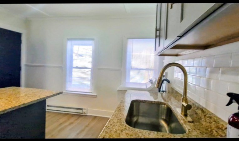 property viewer photo 7