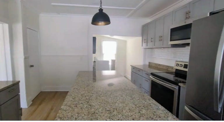 property viewer photo 8