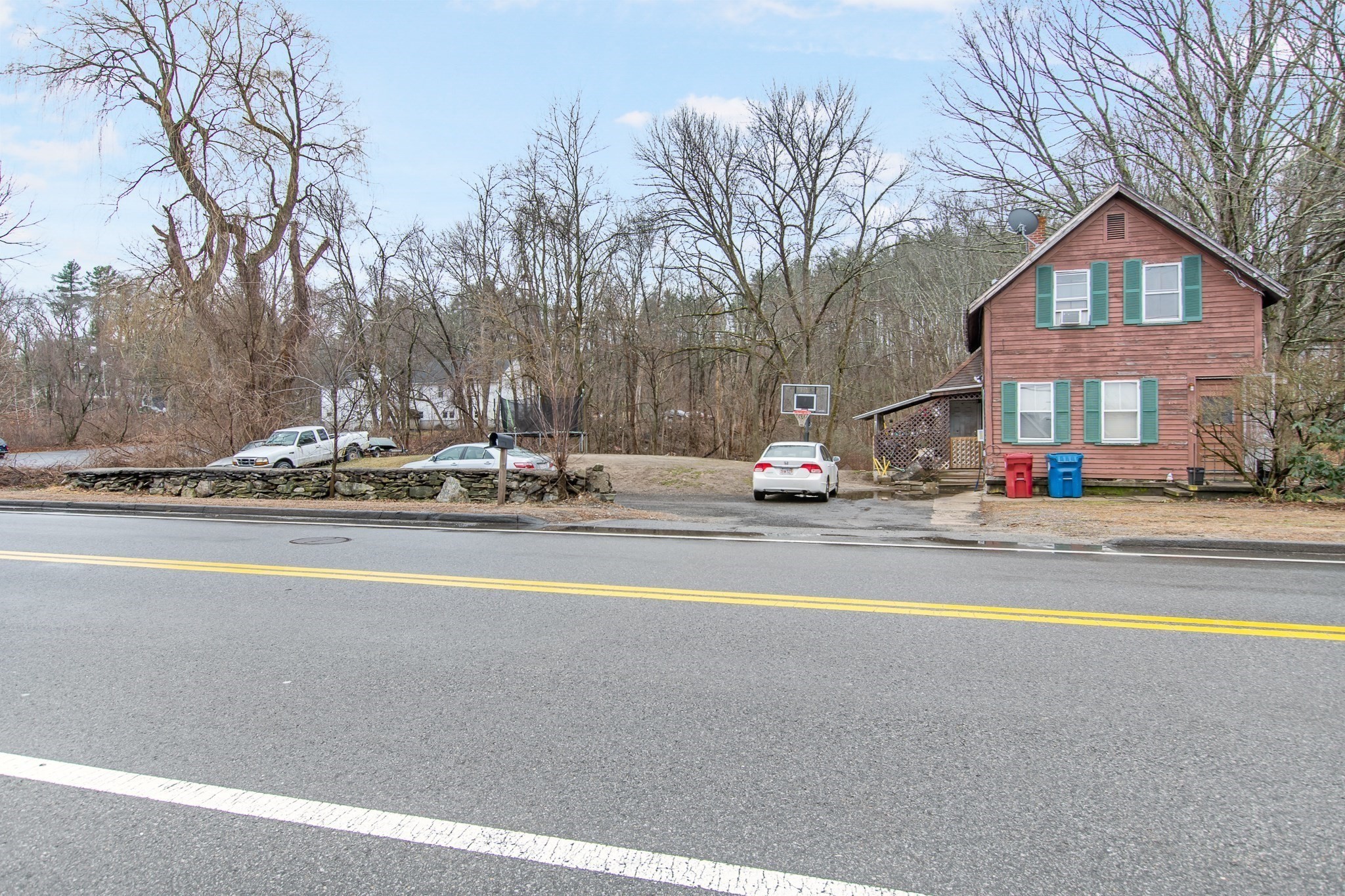 main property photo 5