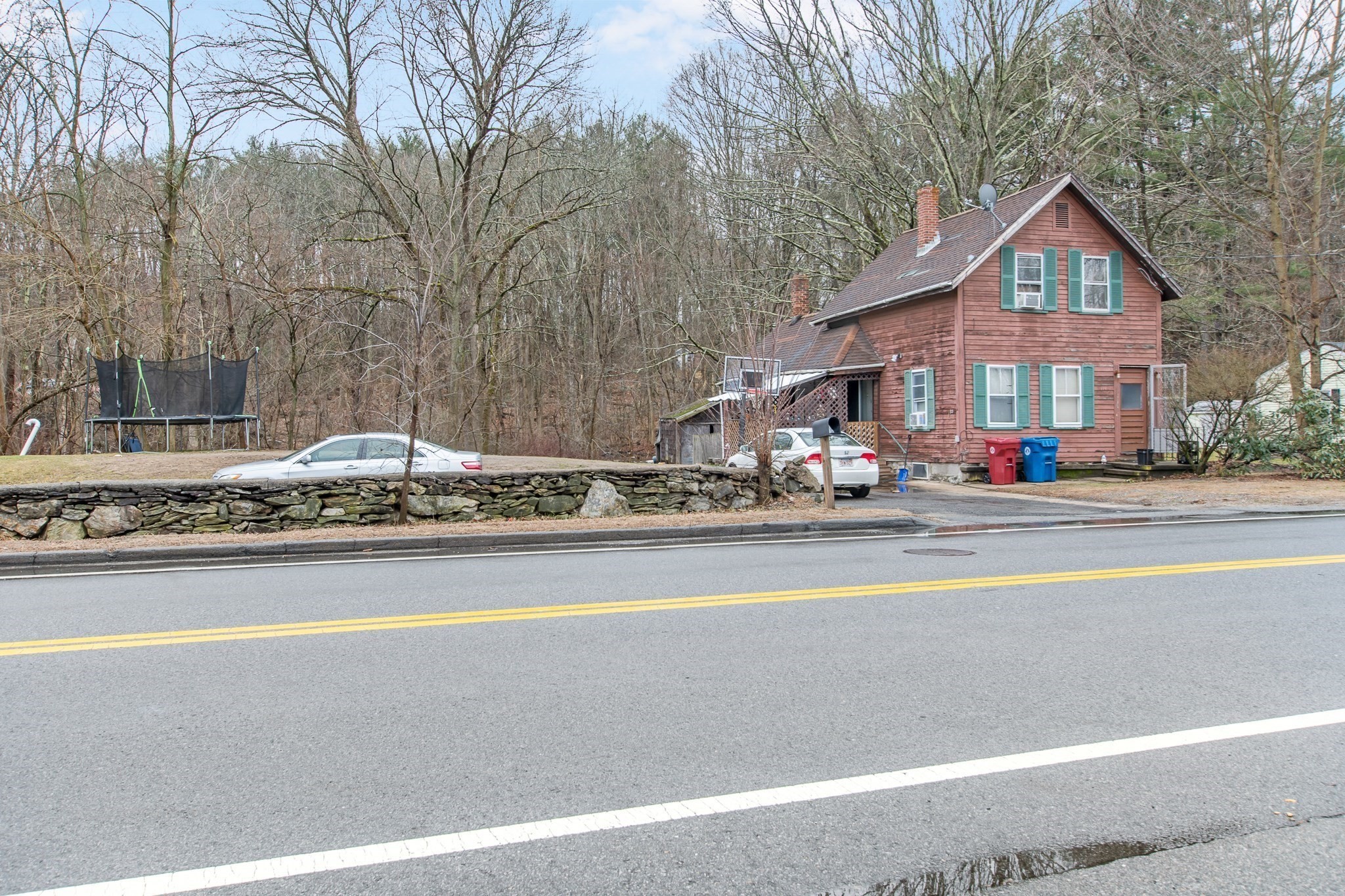main property photo 7