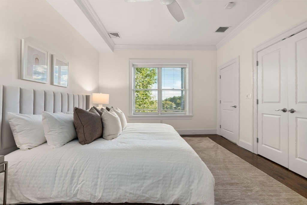 property viewer photo 17