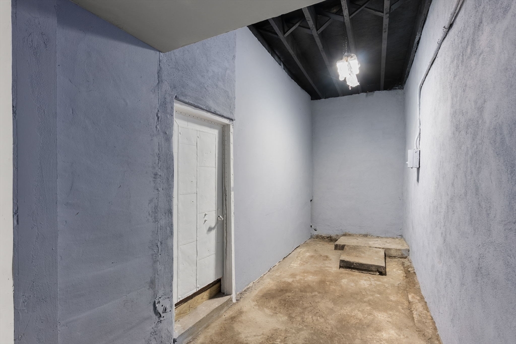 property viewer photo 8