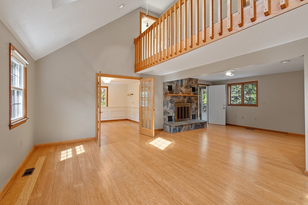 property viewer photo 13