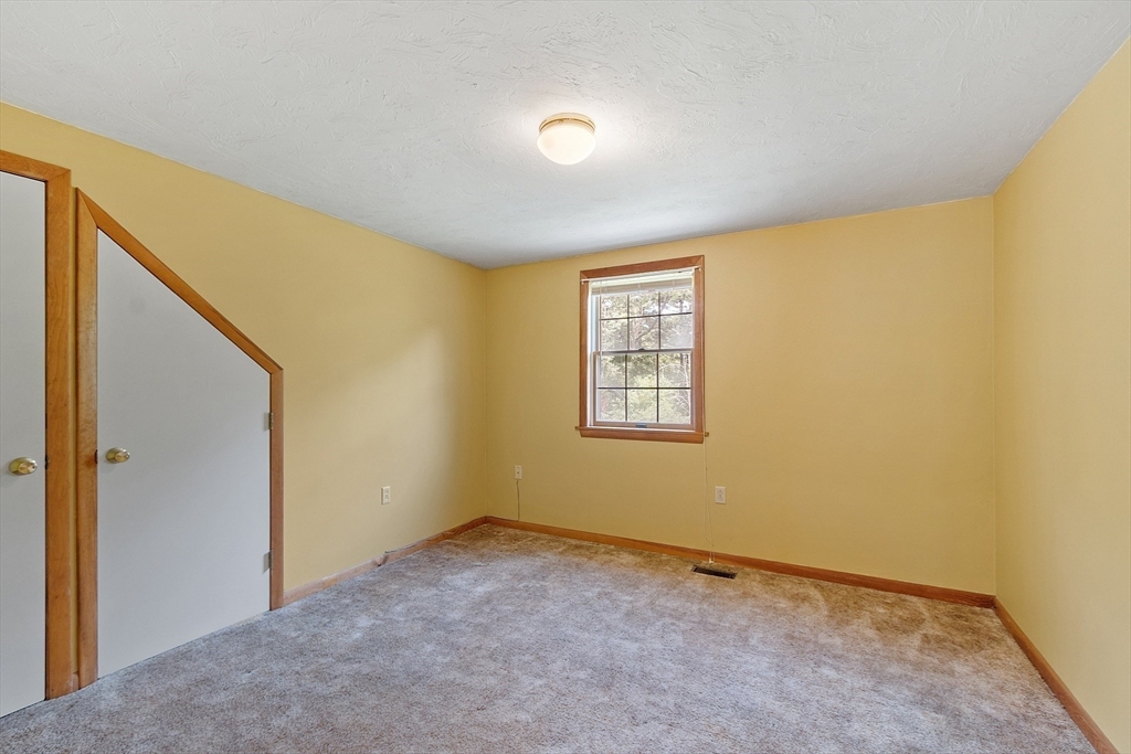 property viewer photo 26