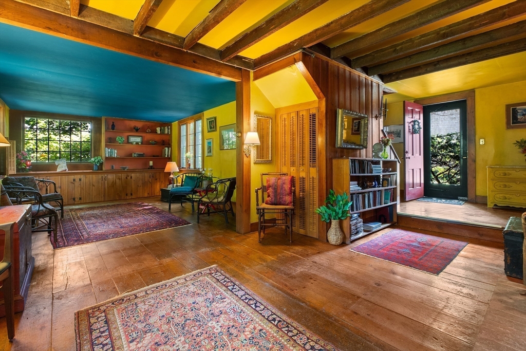 property viewer photo 9