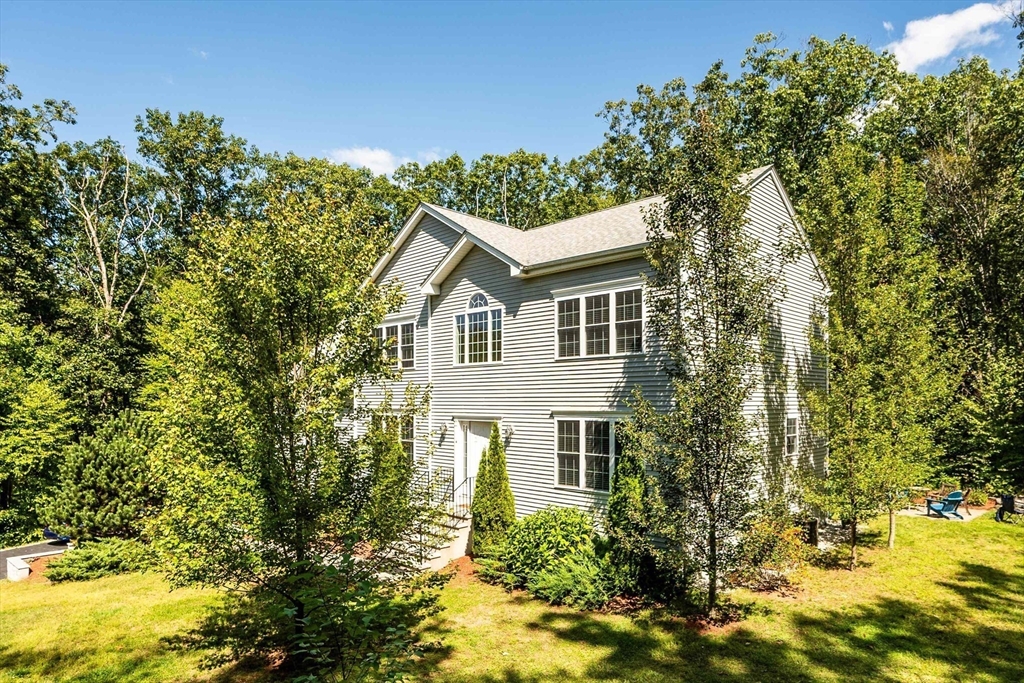property viewer photo 1