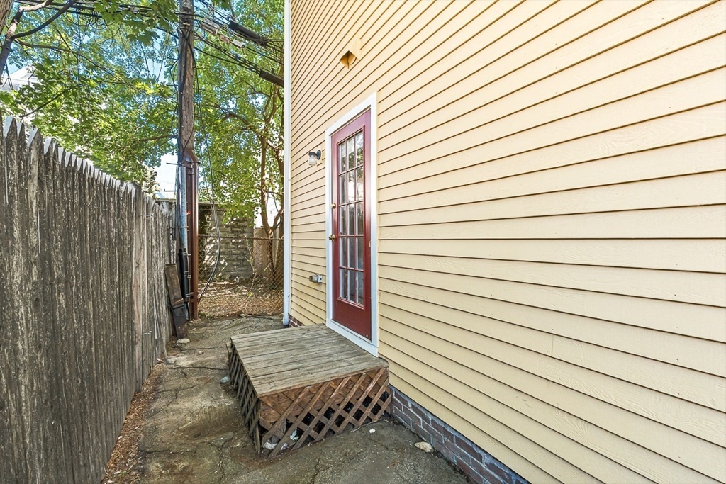 property viewer photo 20