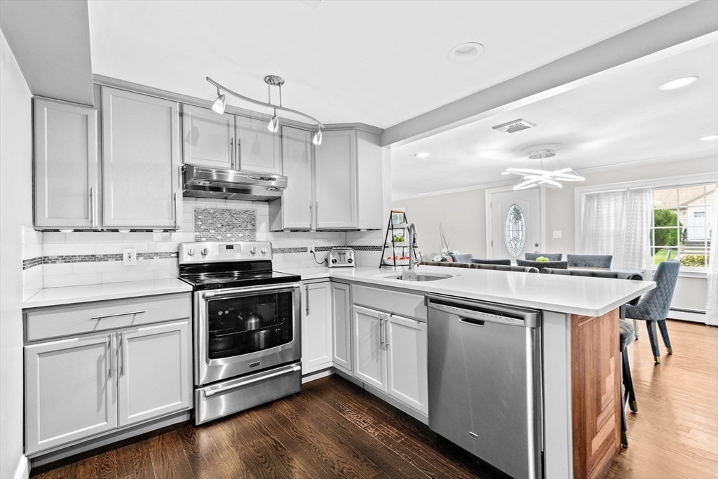 property viewer photo 1