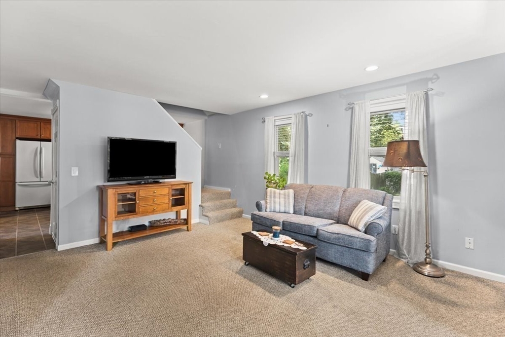 property viewer photo 14