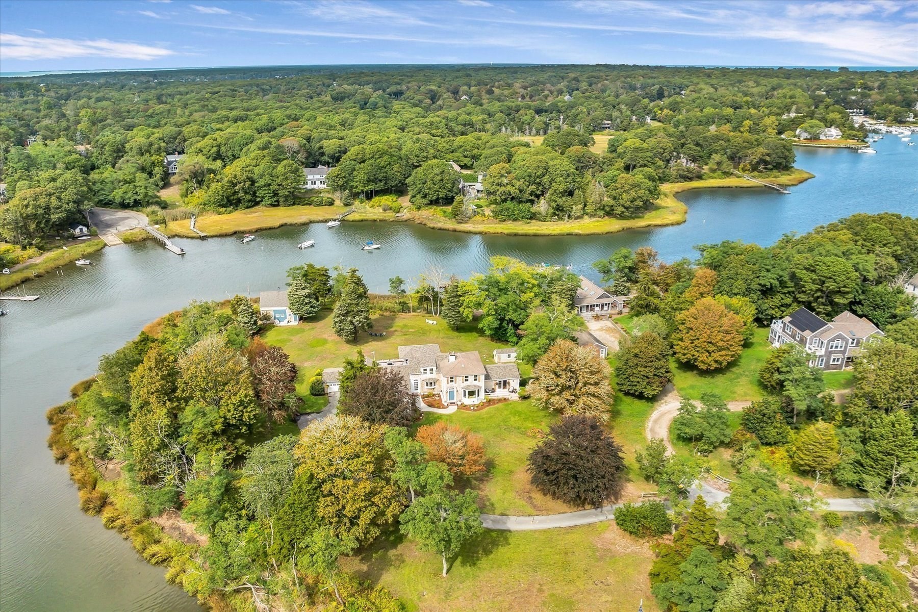 main property photo 12
