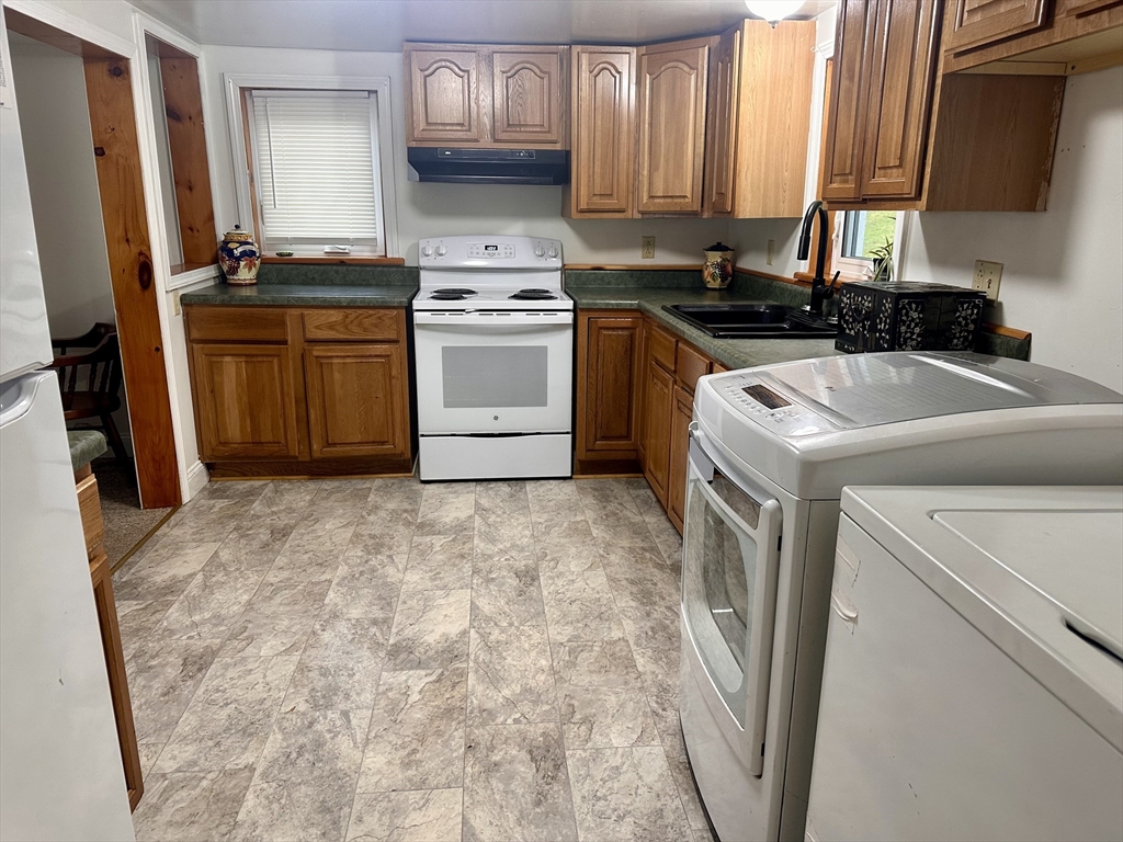 property viewer photo 4