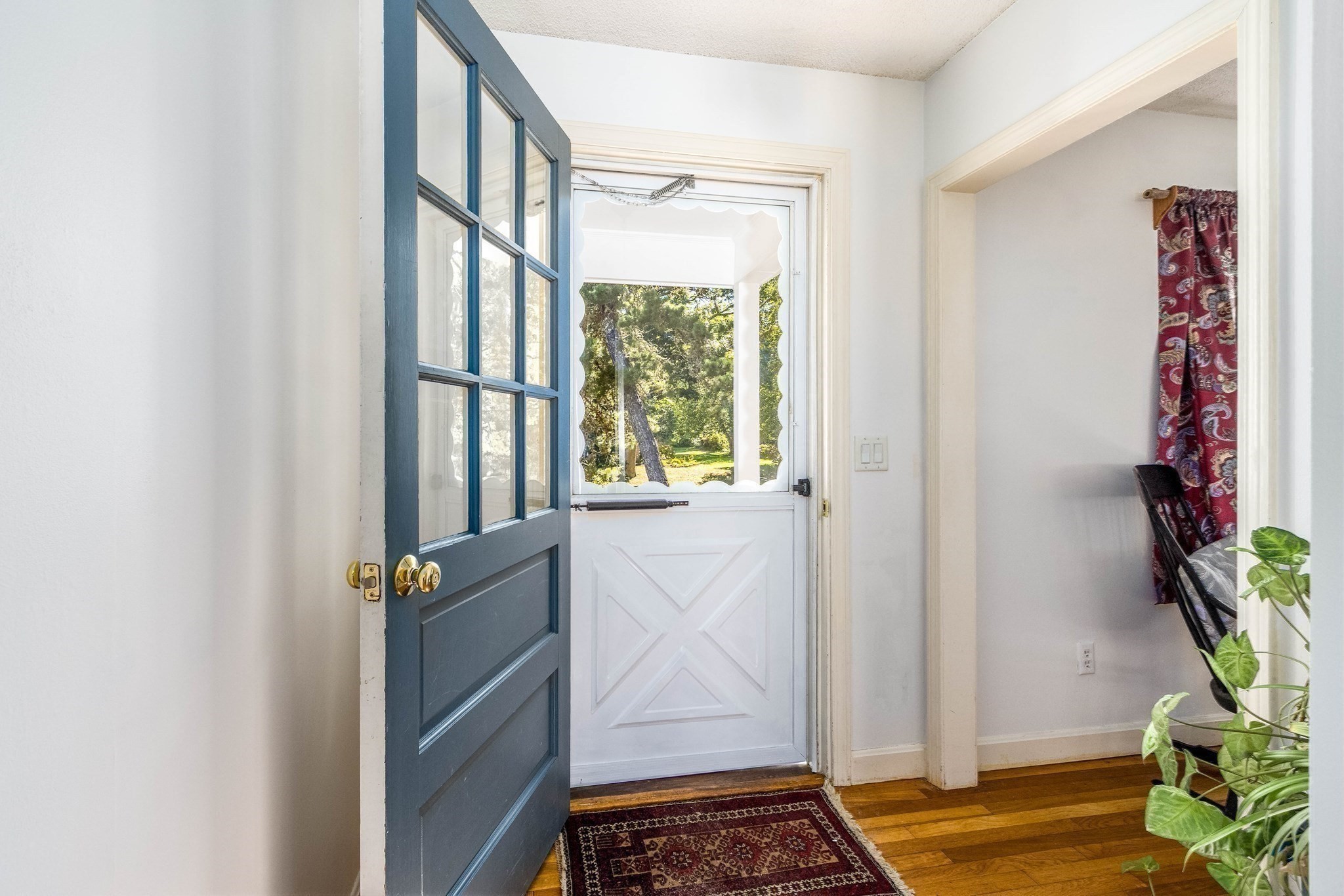main property photo 11