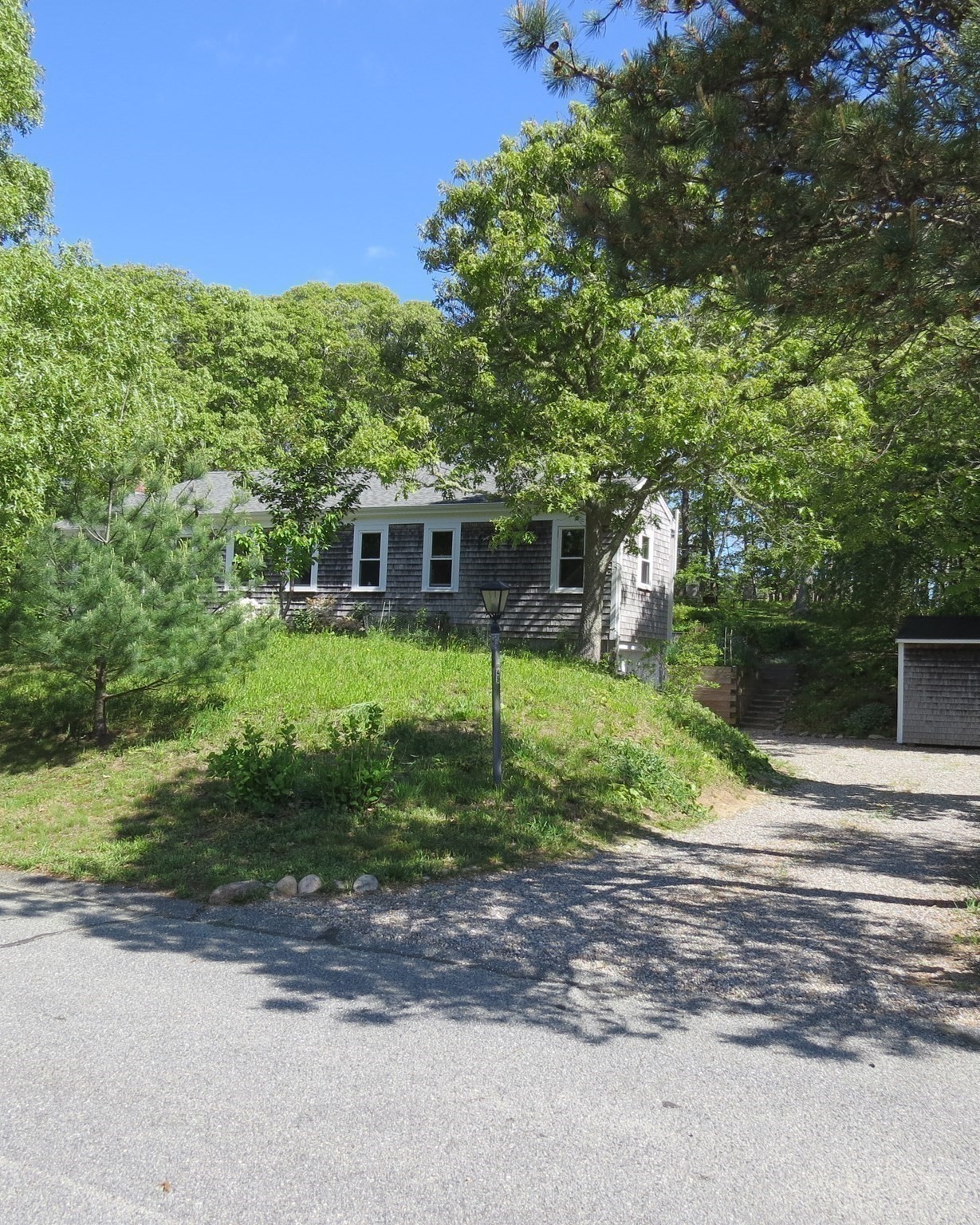 main property photo 34