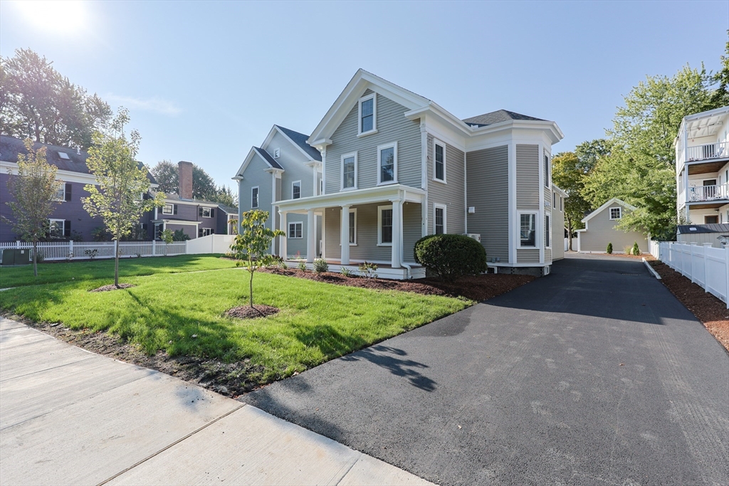 property viewer photo 1