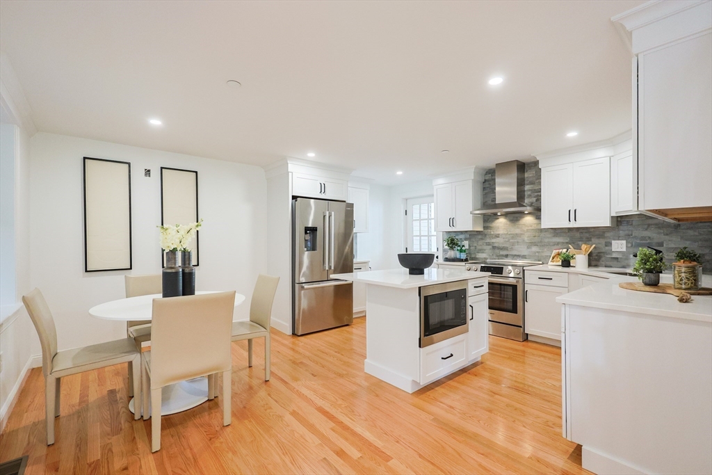 property viewer photo 10