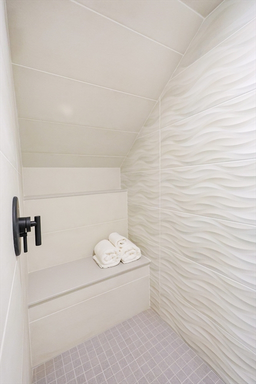 property viewer photo 30