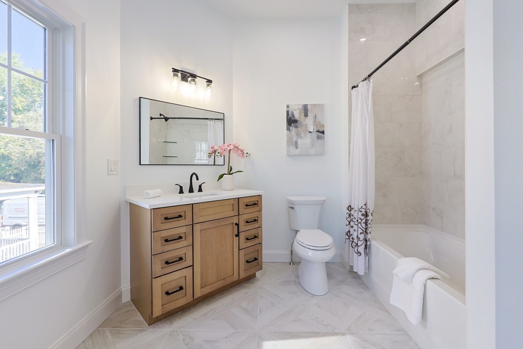 property viewer photo 32