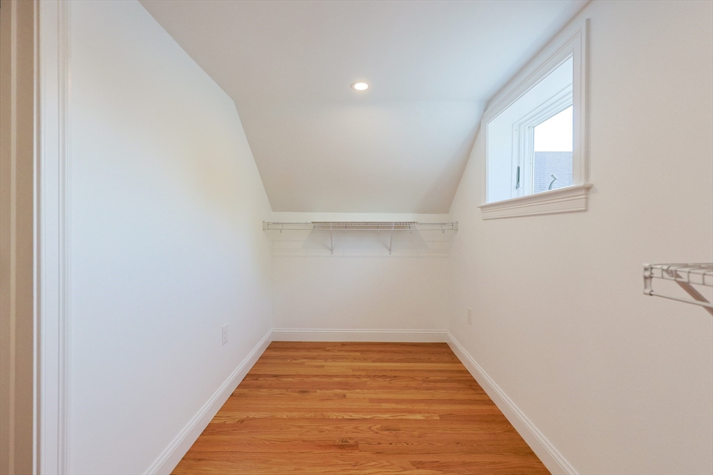 property viewer photo 37