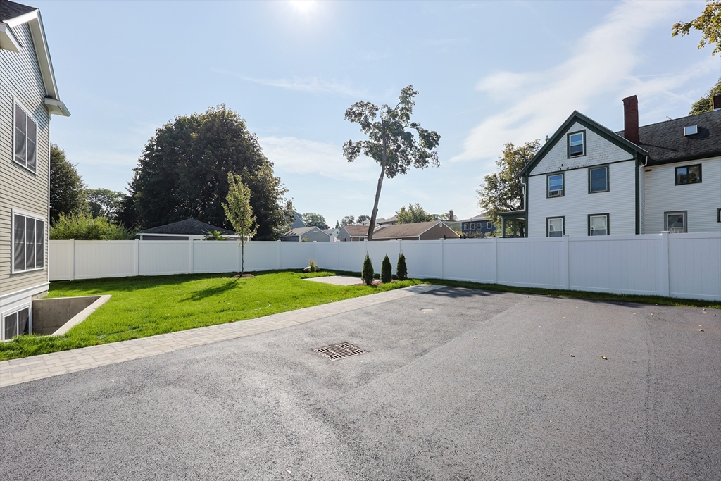 property viewer photo 41