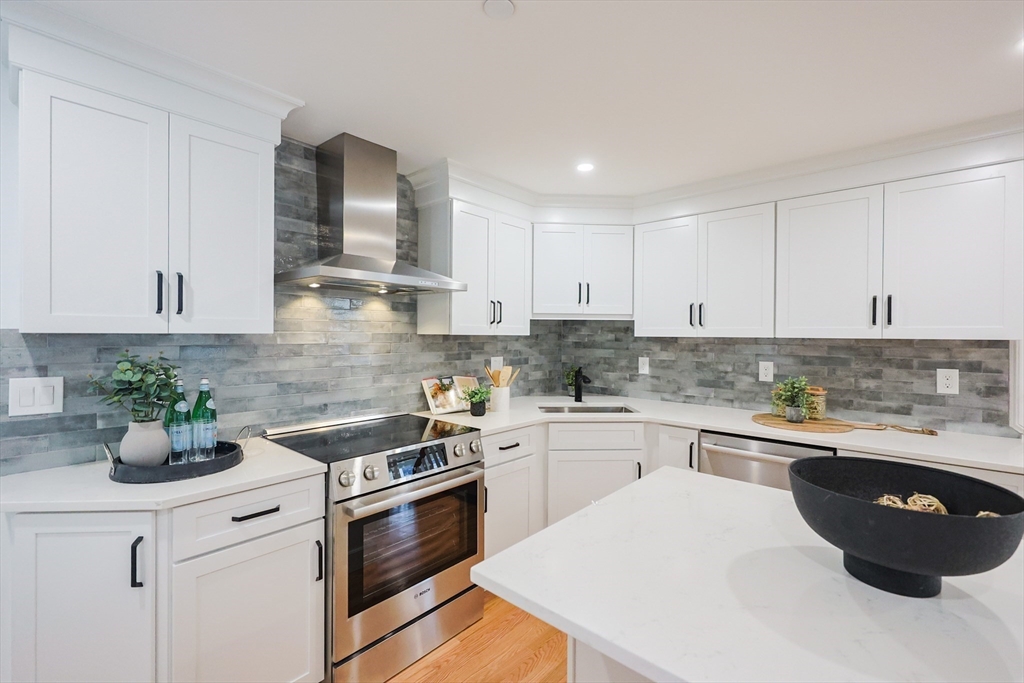 property viewer photo 5