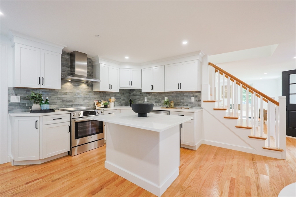 property viewer photo 7