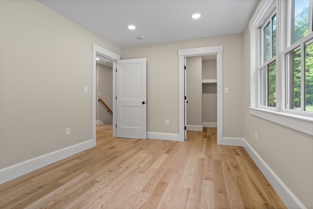 property viewer photo 28