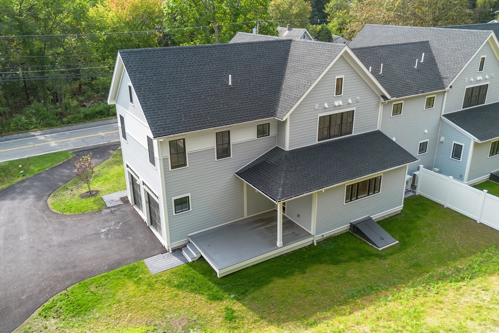 property viewer photo 35