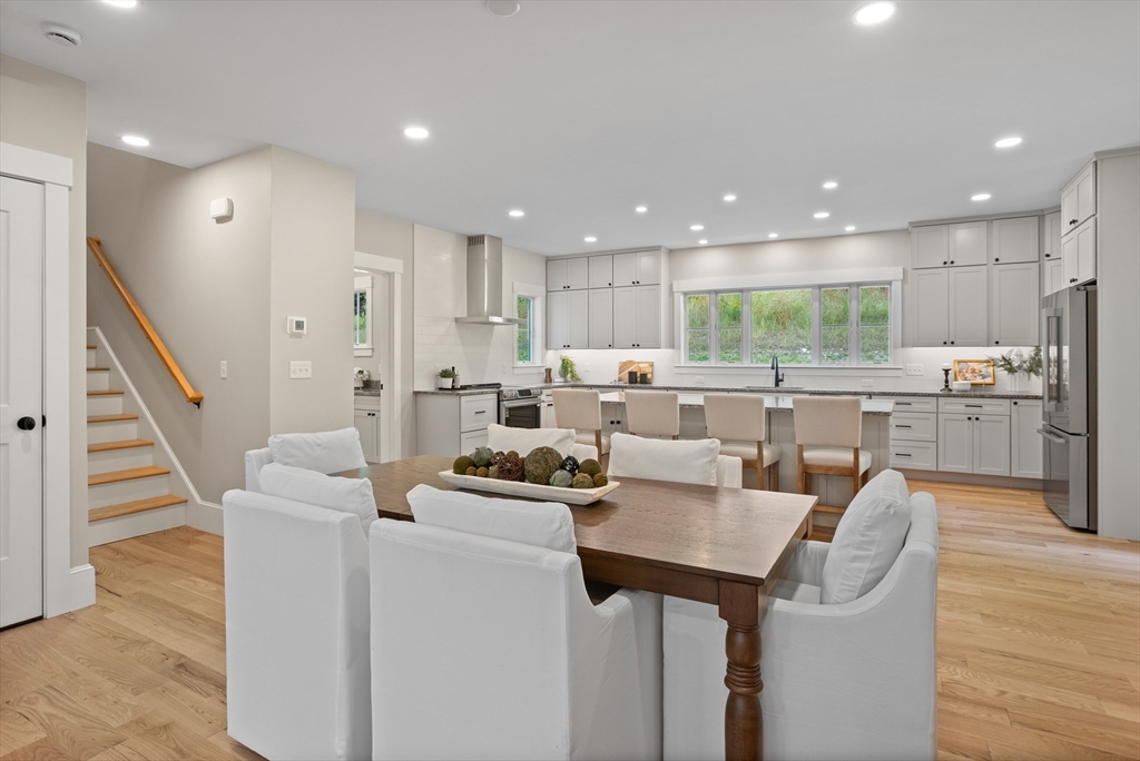 property viewer photo 8