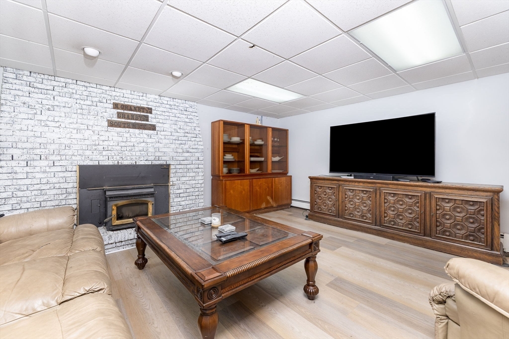 property viewer photo 21