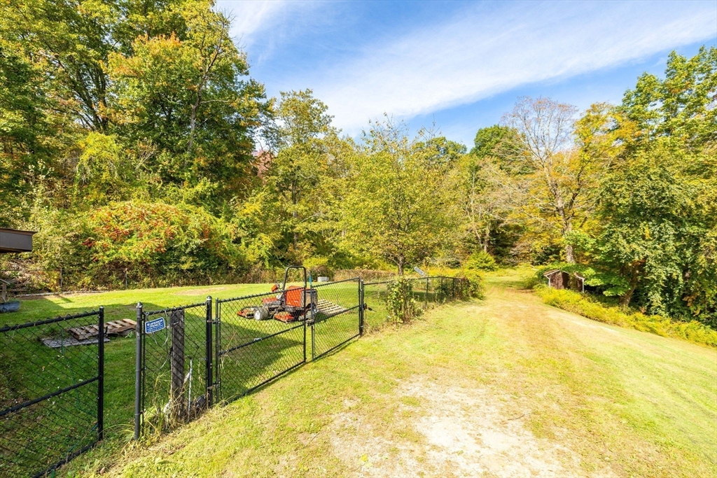 property viewer photo 26