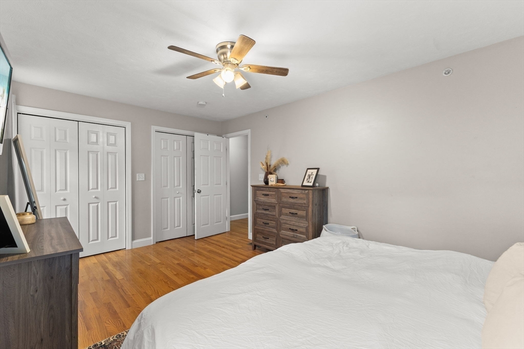 property viewer photo 18