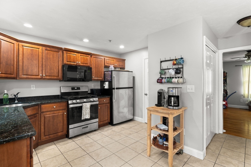 property viewer photo 9