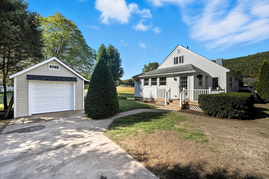 property viewer photo 1